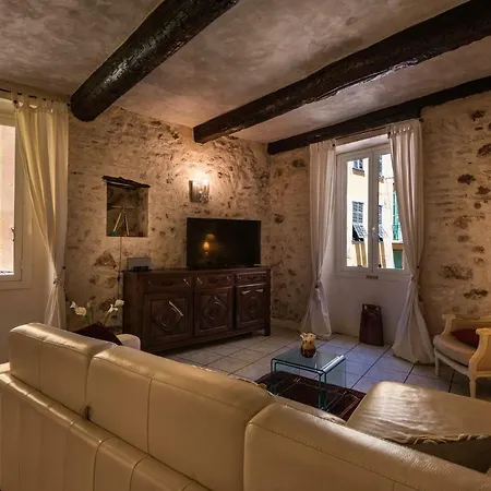 Apartment Ah! Charme Et Authentique Avec Parking Nizza