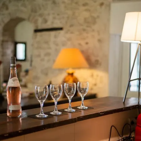 Ah! Charme Et Authentique Avec Parking Apartment Nizza